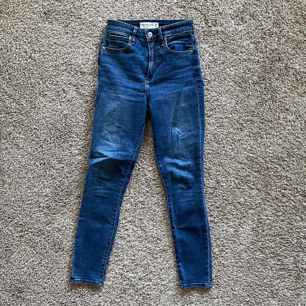 Abercrombie & Fitch Super Skinny Ankle High Rise Curve Love Dark Jeans 24 00